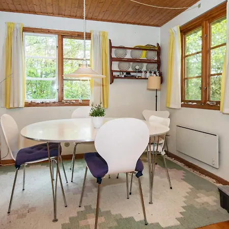 Semesterbostad Holiday Home Knebel Xliii *